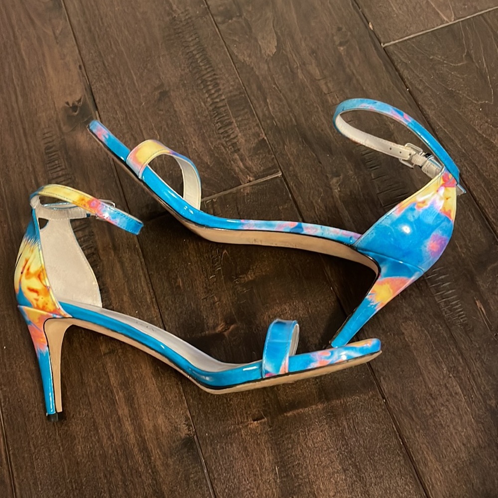 Stuart weitzman size 9 - Picture 4 of 7